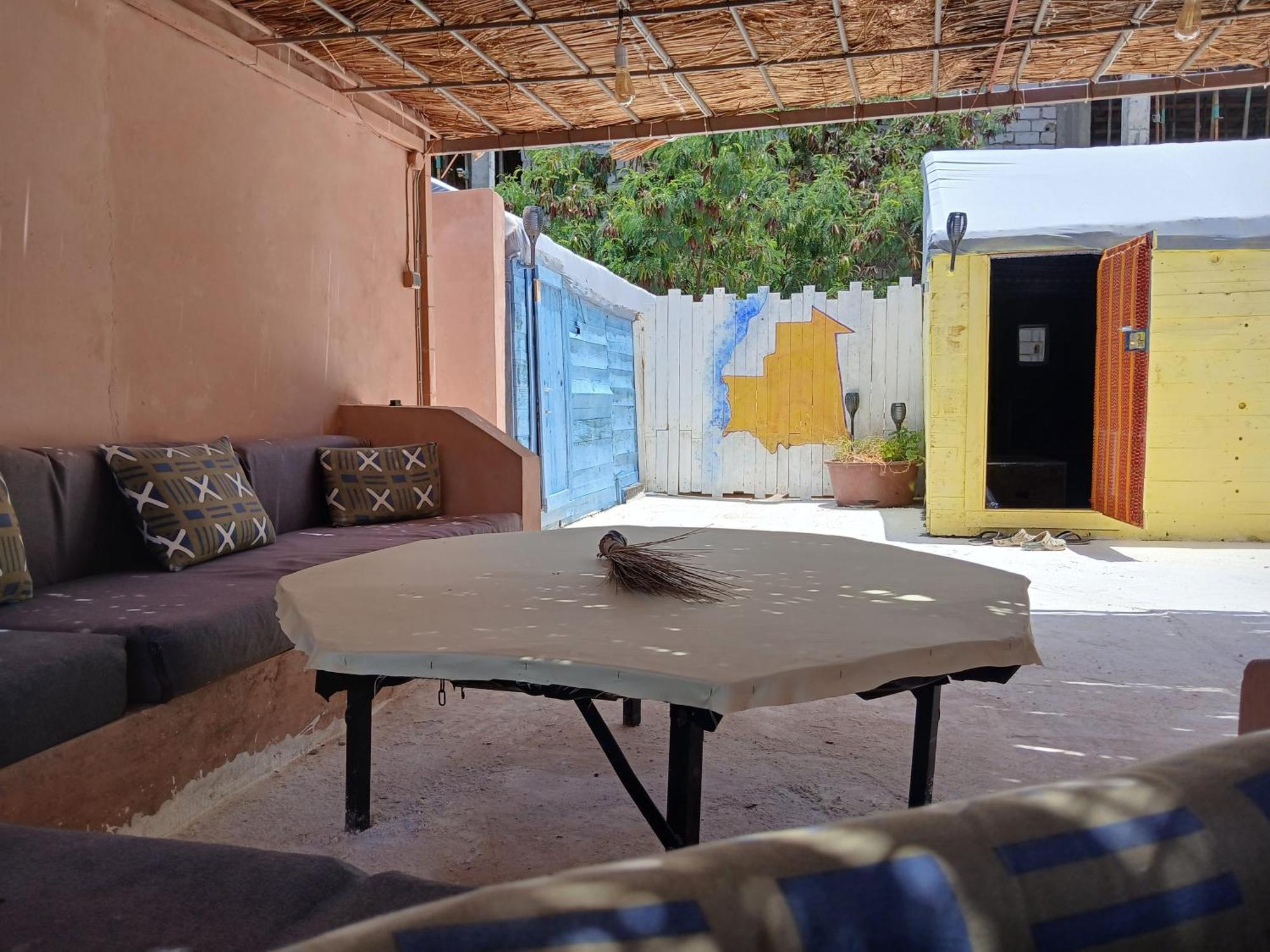 "Par 4 Chemins" - Atypical Stopover Nouakchott Dış mekan fotoğraf