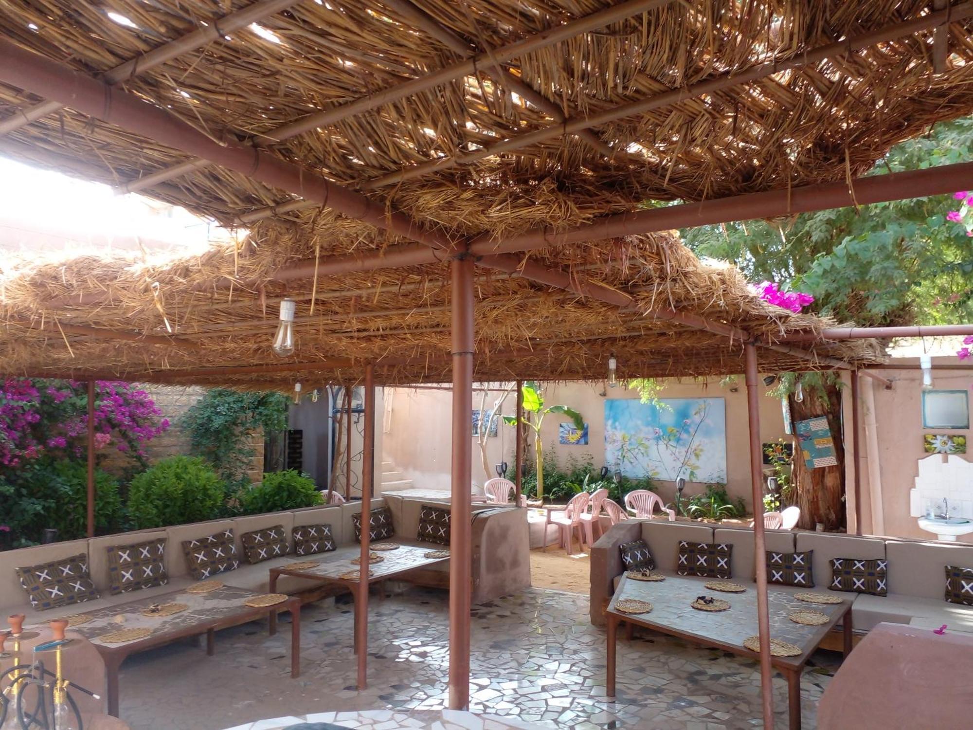 "Par 4 Chemins" - Atypical Stopover Nouakchott Dış mekan fotoğraf