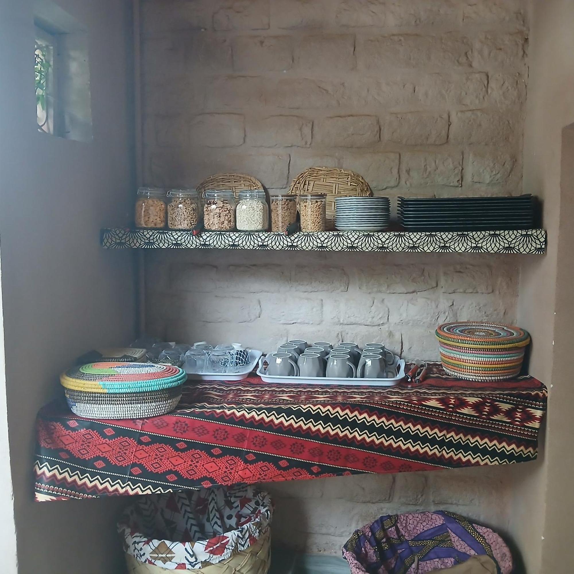 "Par 4 Chemins" - Atypical Stopover Nouakchott Dış mekan fotoğraf